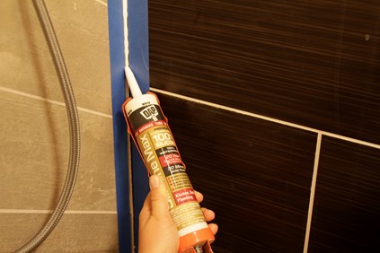 apply the sealant