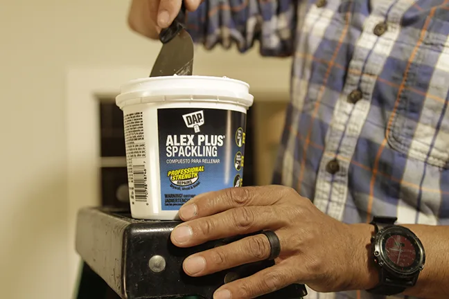 alex plus spackling